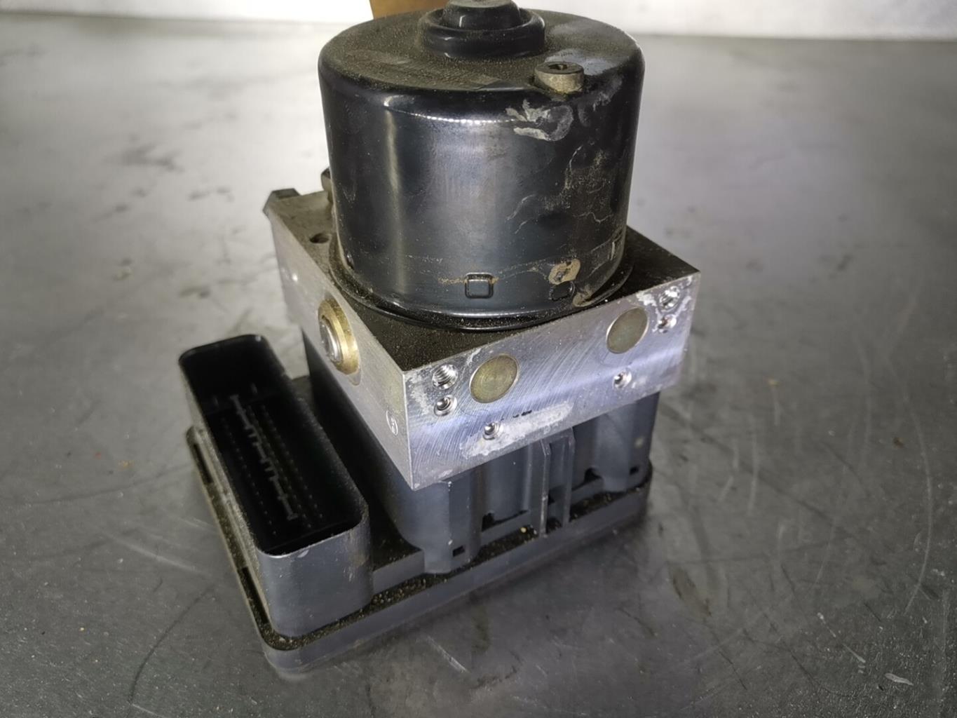 Blocco ABS (antibloccaggio freni) CITROEN C5 1 PHASE 2 Diésel - 1