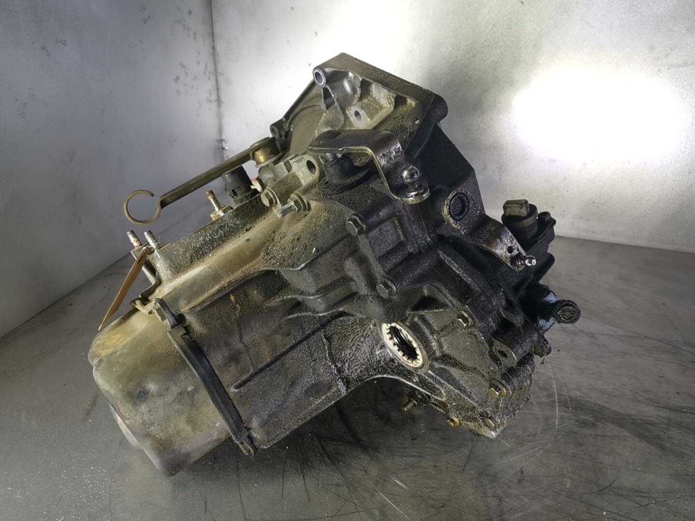 Boite de vitesses PEUGEOT 206 PHASE 1 Essence - 1