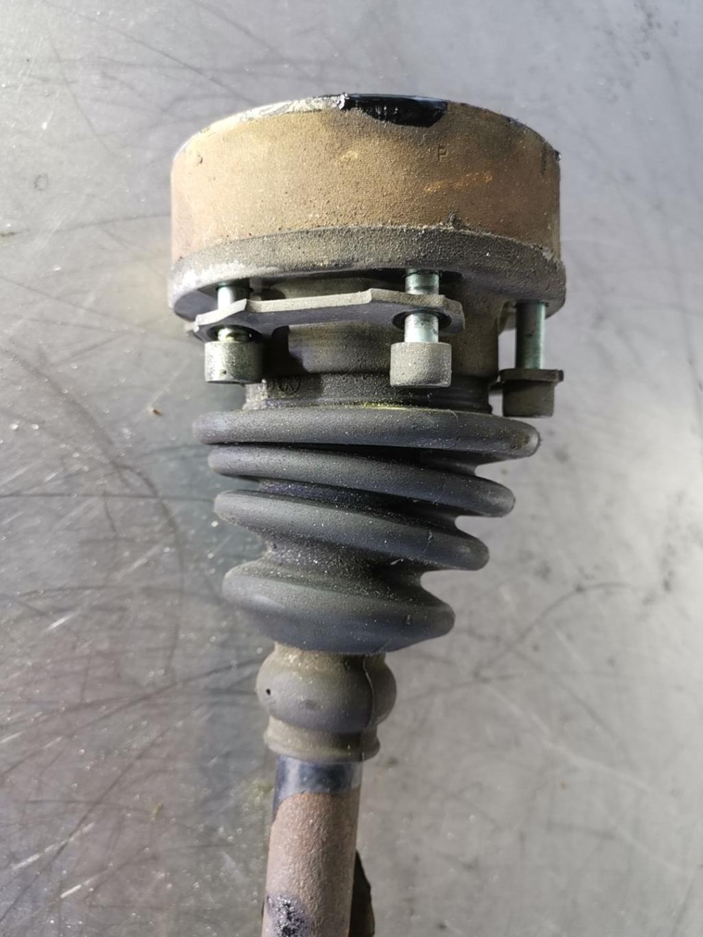 Giunto cardanico albero di trasmissione sinistro SEAT LEON 1 Diésel - 1