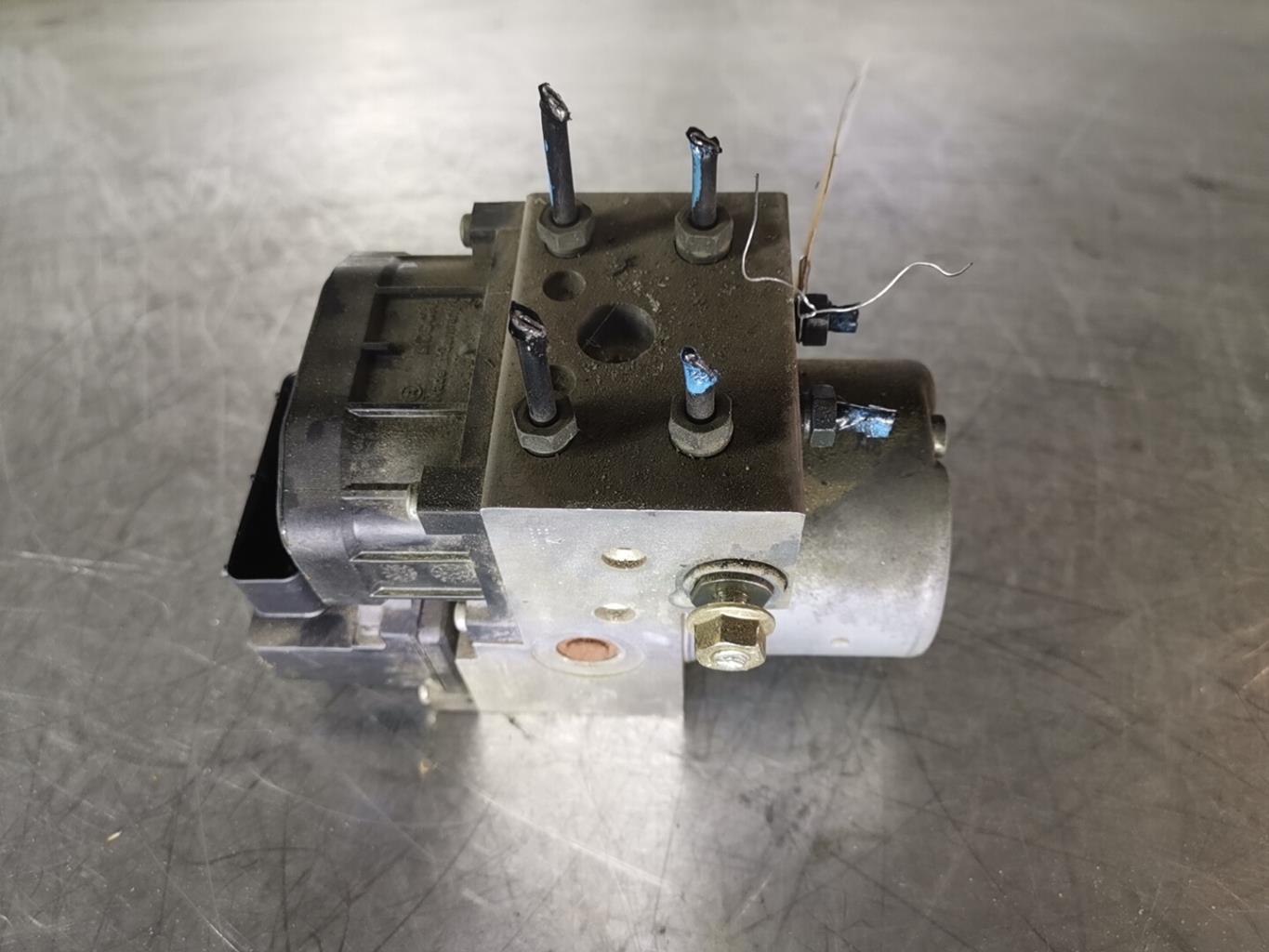 Blocco ABS (antibloccaggio freni) CITROEN XSARA PHASE 2 BREAK Diésel - 1