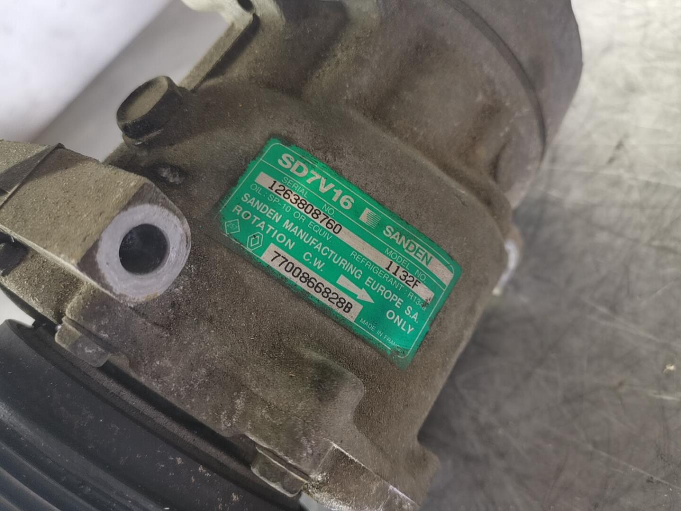 Compressore clima RENAULT SCENIC 1 PHASE 1 Diésel - 1