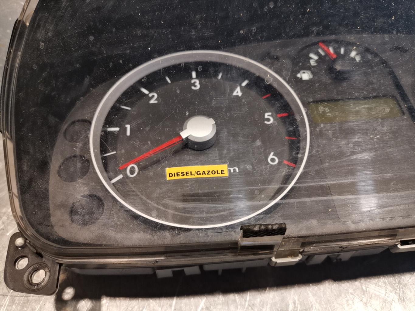 Compteur HYUNDAI GETZ PHASE 2 Diesel - 1