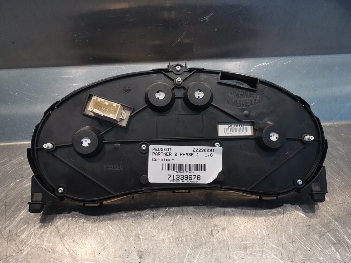 Compteur PEUGEOT PARTNER 2 PHASE 1 Diesel - 1