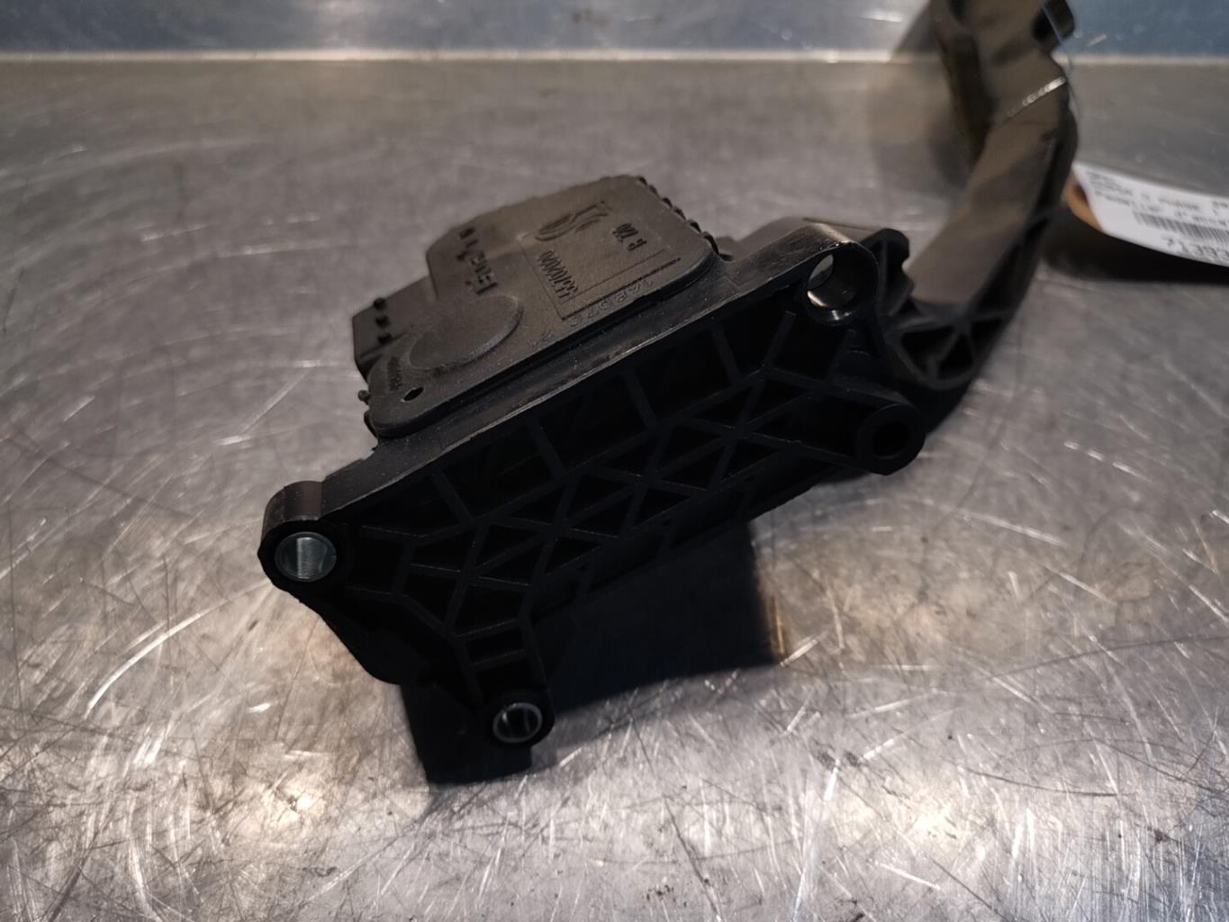 Pedale d'accelerateur OPEL CORSA D PHASE 1 Diesel - 1