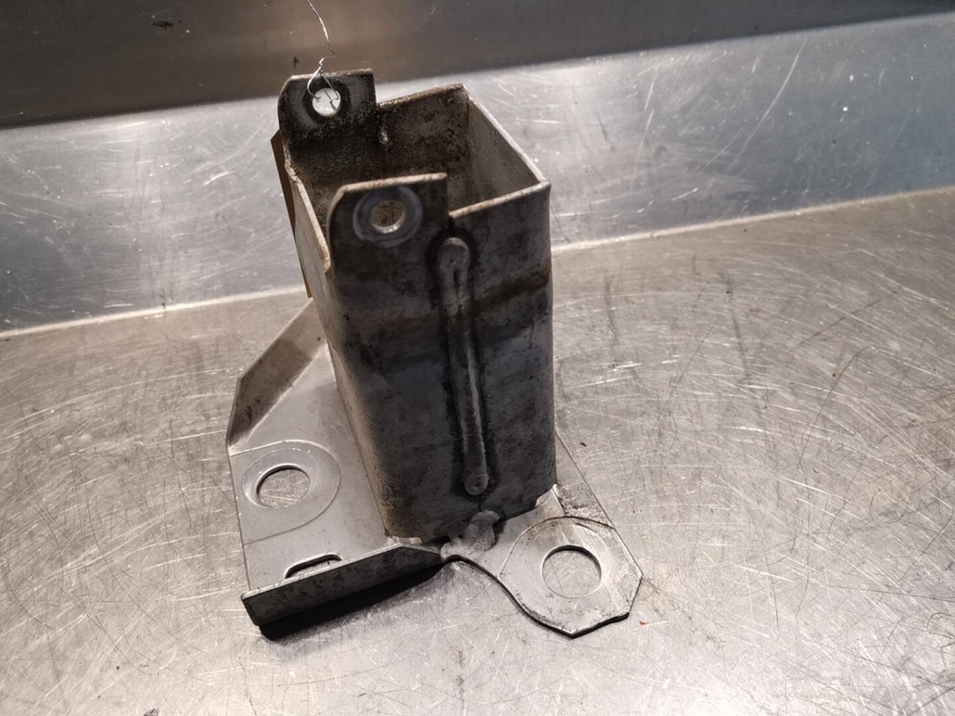 Traversa rinforzo paraurti anteriore RENAULT CLIO 3 PHASE 1 Gasolina - 1