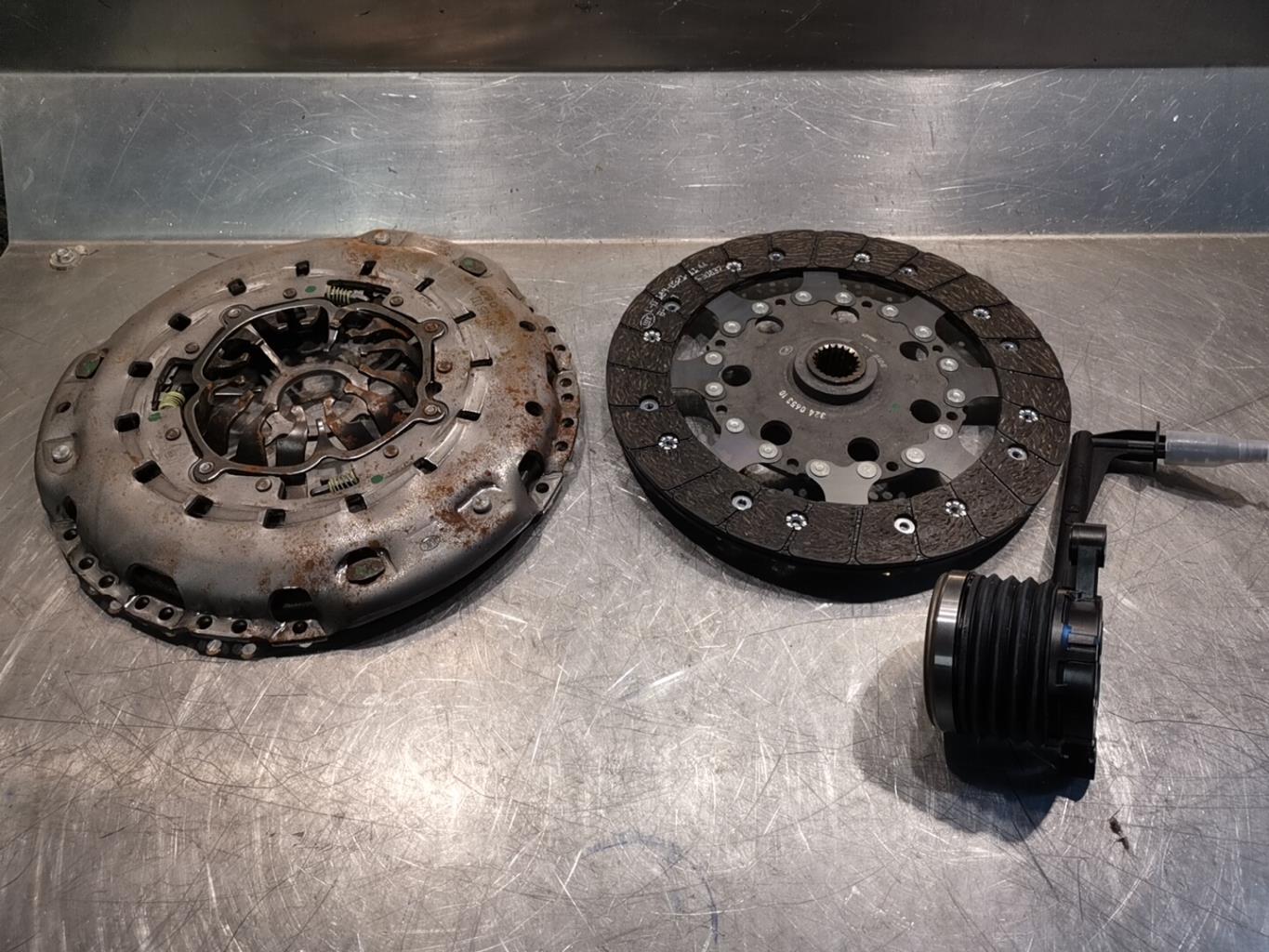 Embrayage RENAULT KOLEOS 2 Diesel - 1