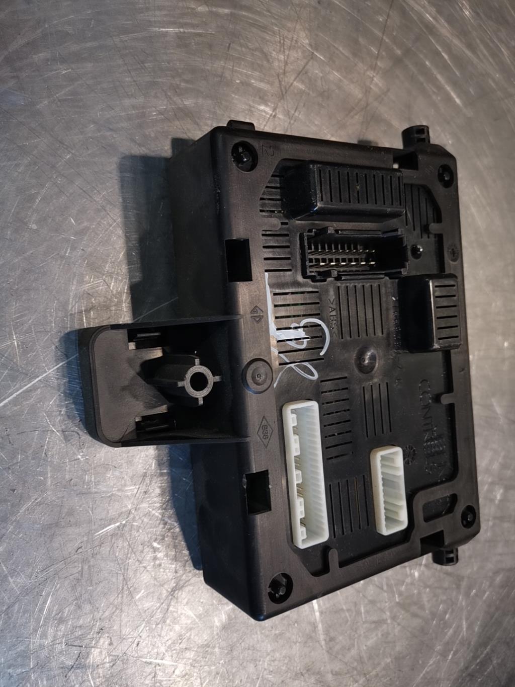 Calculateur RENAULT CLIO 3 PHASE 1 Diesel - 1