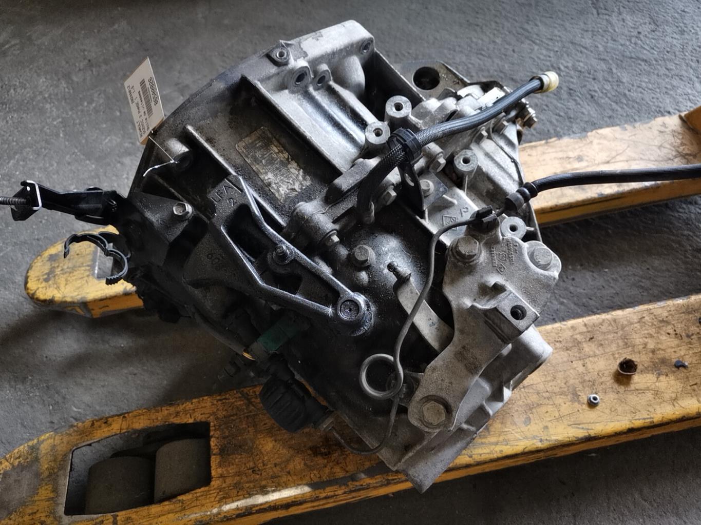 Boite de vitesses RENAULT SCENIC 3 PHASE 1 Diesel - 1