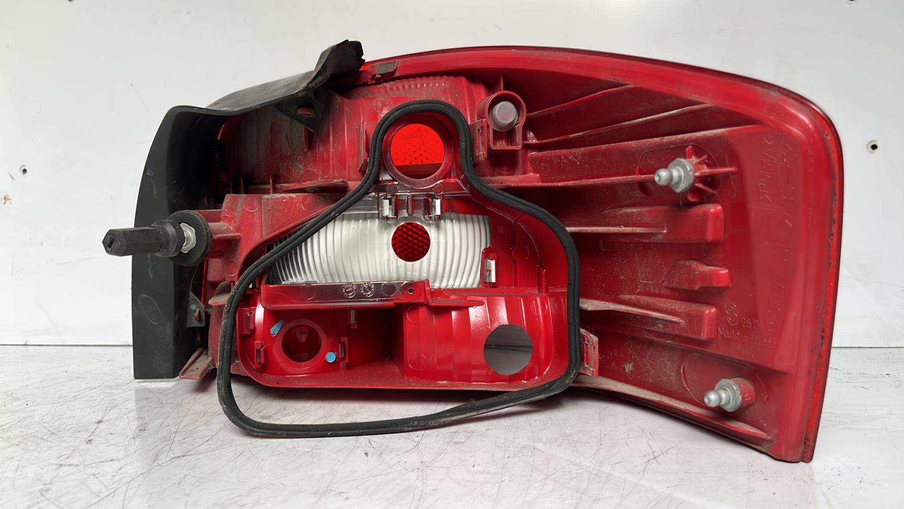 Feu arriere principal gauche (feux) AUDI A3 2 PHASE 1 Diesel - 1