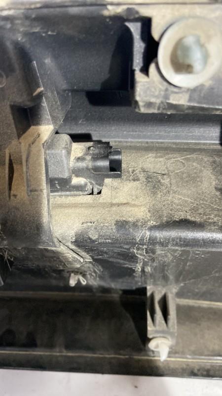 Bouton de coffre CITROEN C4 PICASSO 1 Diesel - 1
