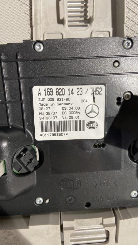 Eclairage de plafonnier MERCEDES CLASSE B 245 PHASE 2 Diesel - 1