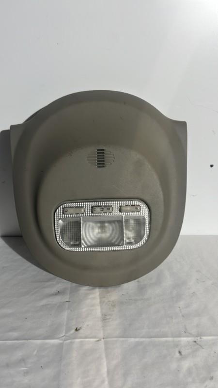 Eclairage de plafonnier CITROEN BERLINGO 2 PHASE 1 Diesel - 1