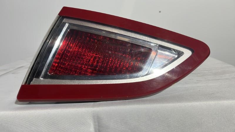 Feu arriere secondaire droit (feux) RENAULT SCENIC 3 PHASE 1 Diesel - 1