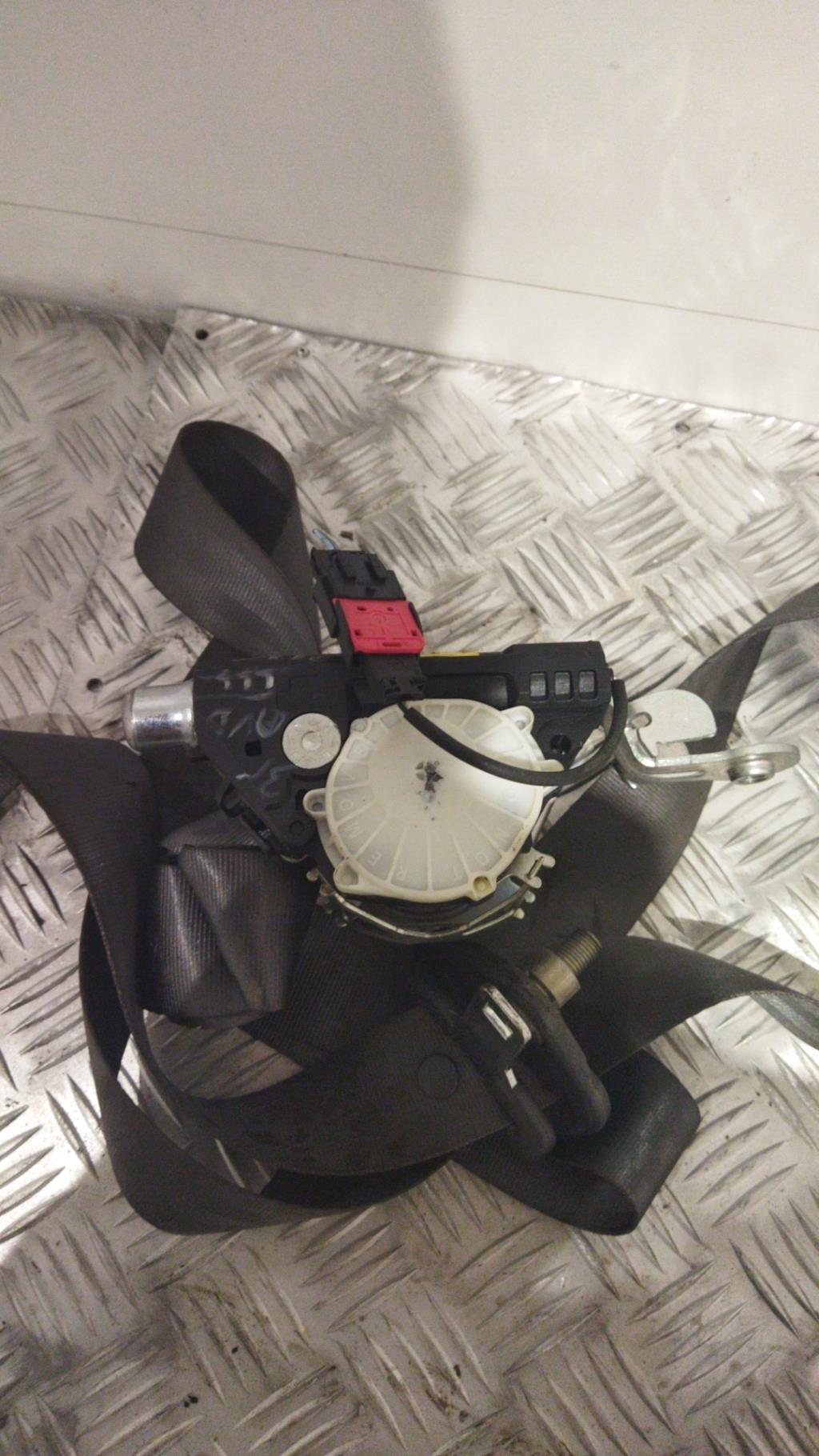 Ceinture avant droit RENAULT CLIO 3 PHASE 2 Diesel - 1