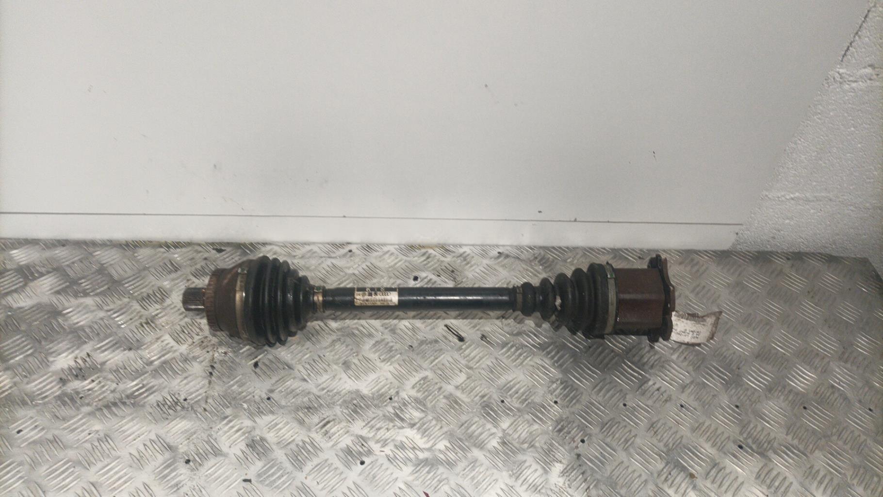 Cardan gauche (transmission) AUDI A4 2 AVANT PHASE 1 BREAK Diesel - 1