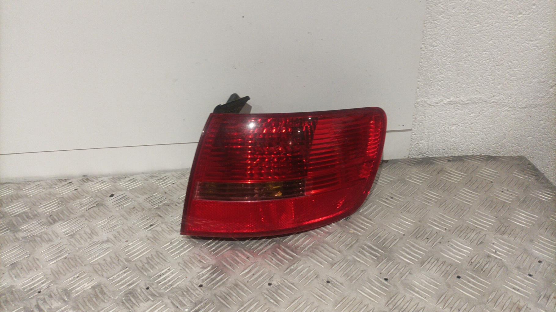 Feu arriere principal droit (feux) AUDI A6 3 AVANT PHASE 1 BREAK Diesel - 1