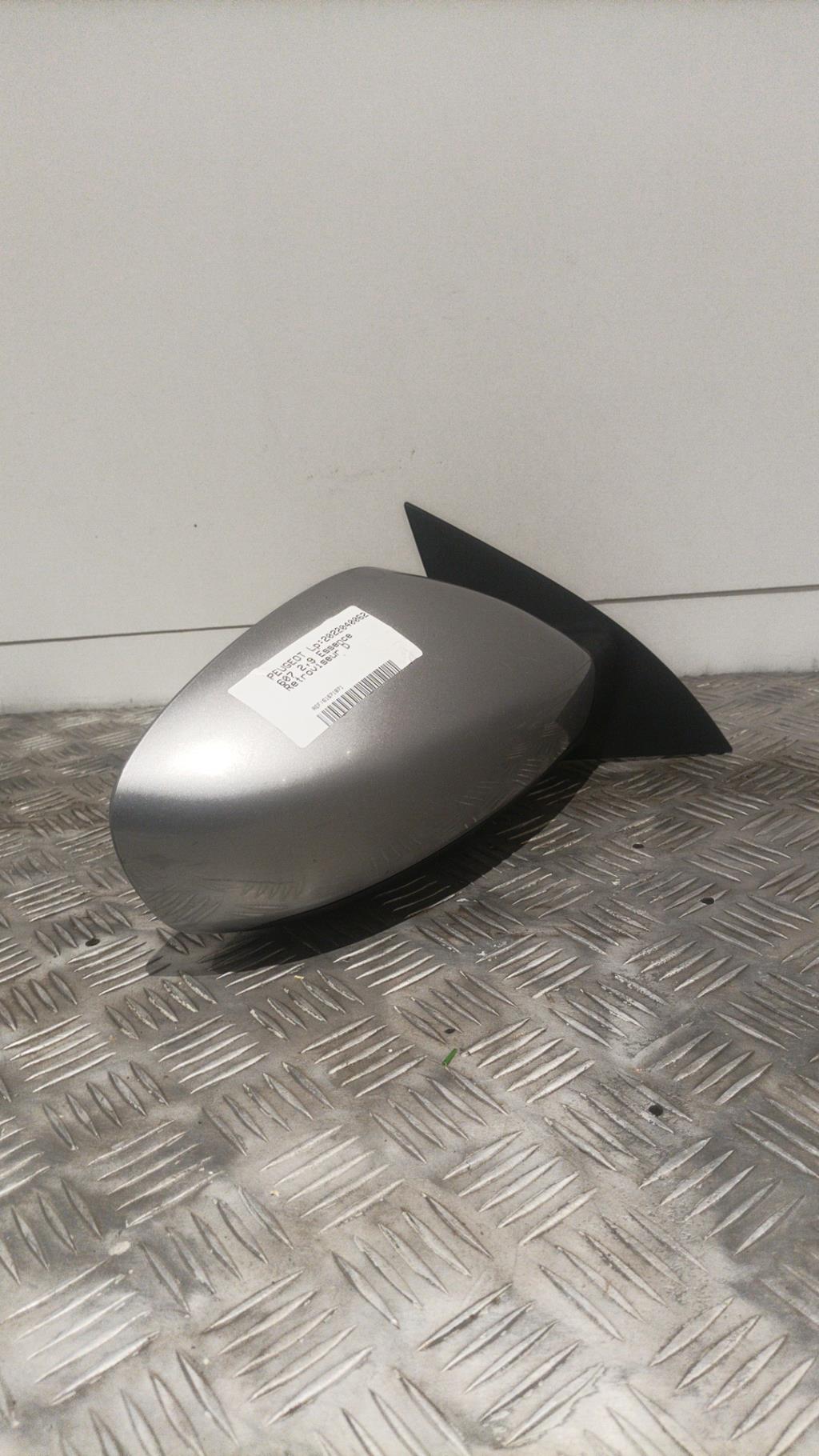 Retroviseur droit PEUGEOT 607  - 1