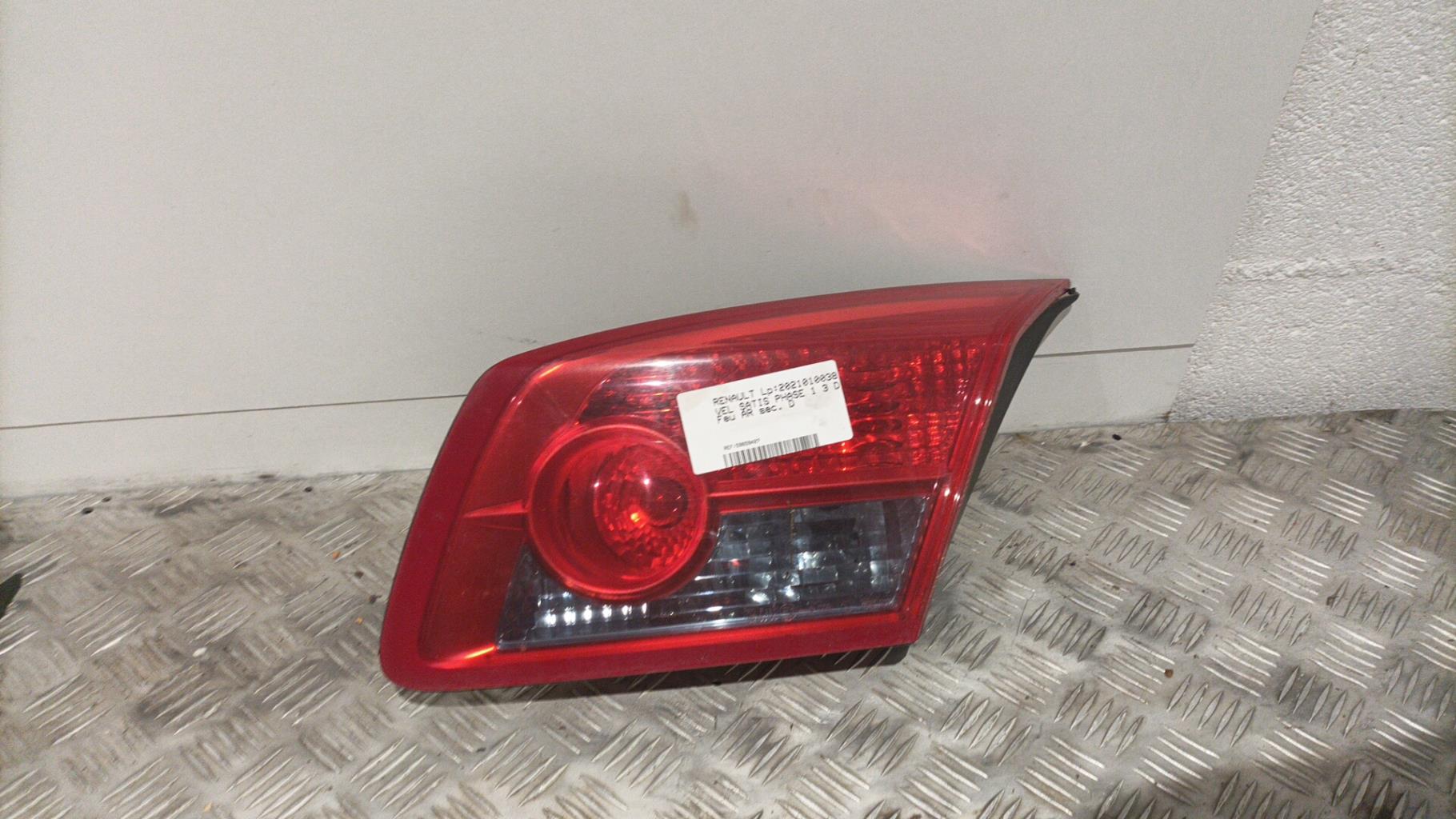 Feu arriere secondaire droit (feux) RENAULT VEL SATIS PHASE 1 Diesel - 1