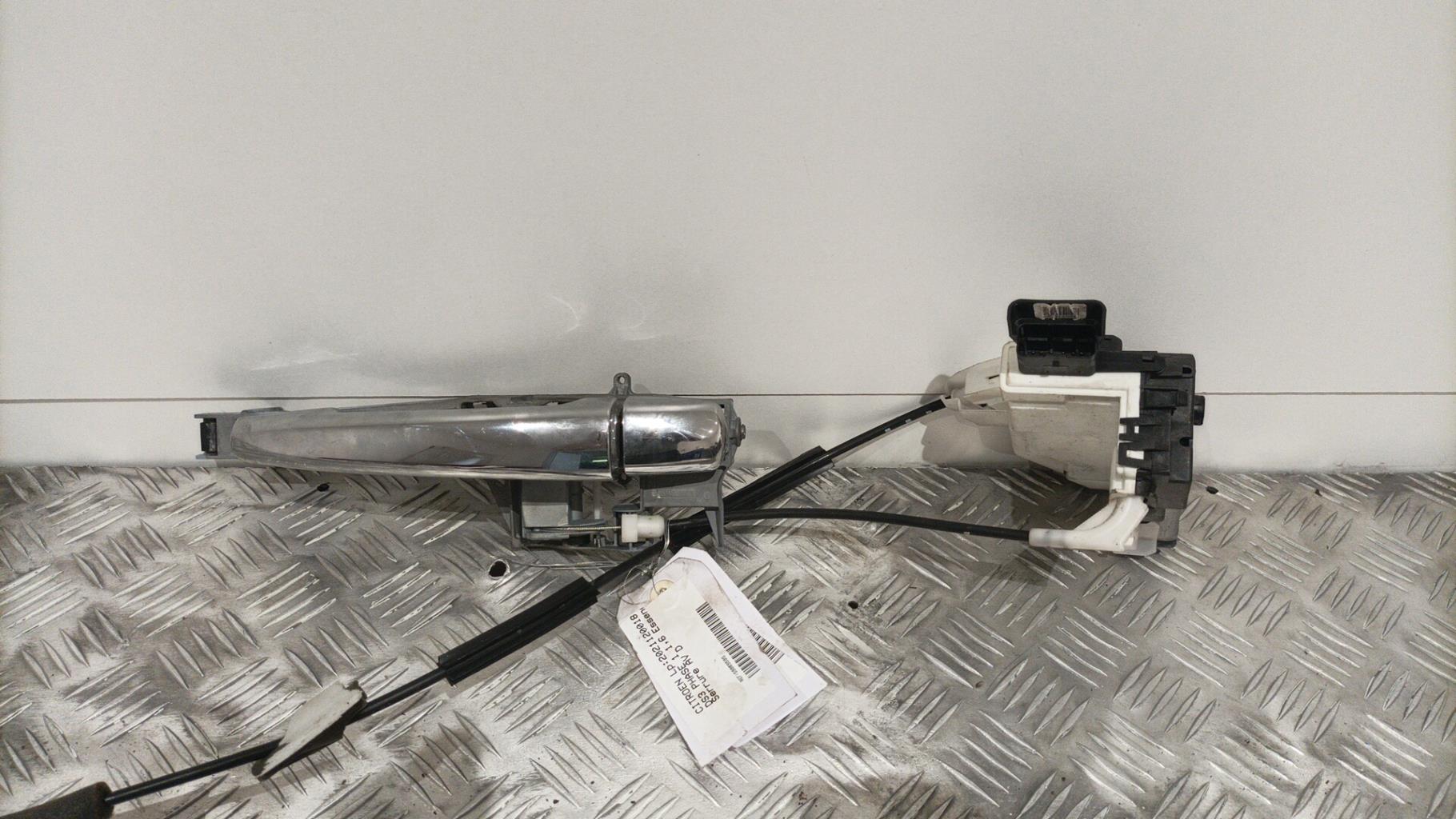 Serrure avant droit CITROEN DS3 PHASE 1 Essence - 1