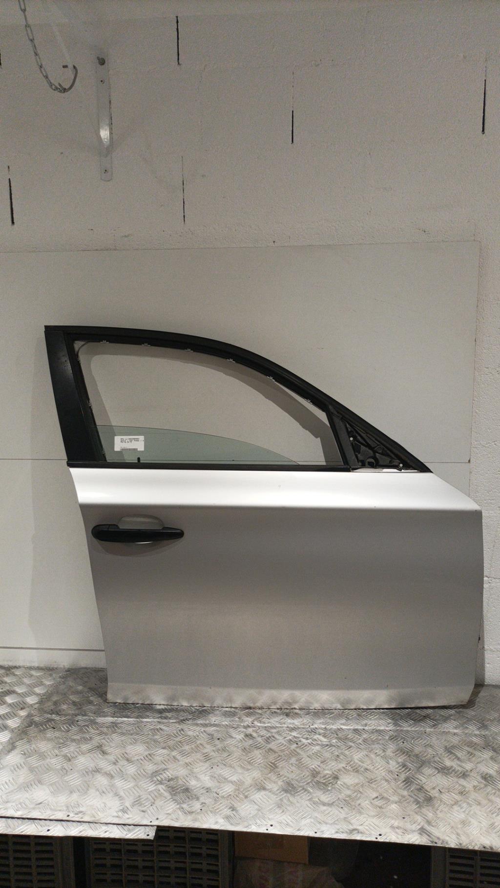 Porte avant droit BMW SERIE 1 E87 PHASE 1 Diesel - 1