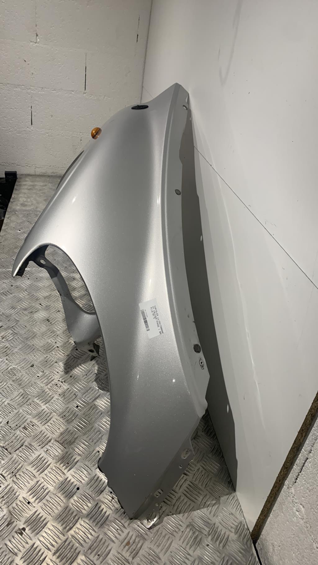 Aile avant droit CHRYSLER PT CRUISER PHASE 1 BREAK Essence - 1