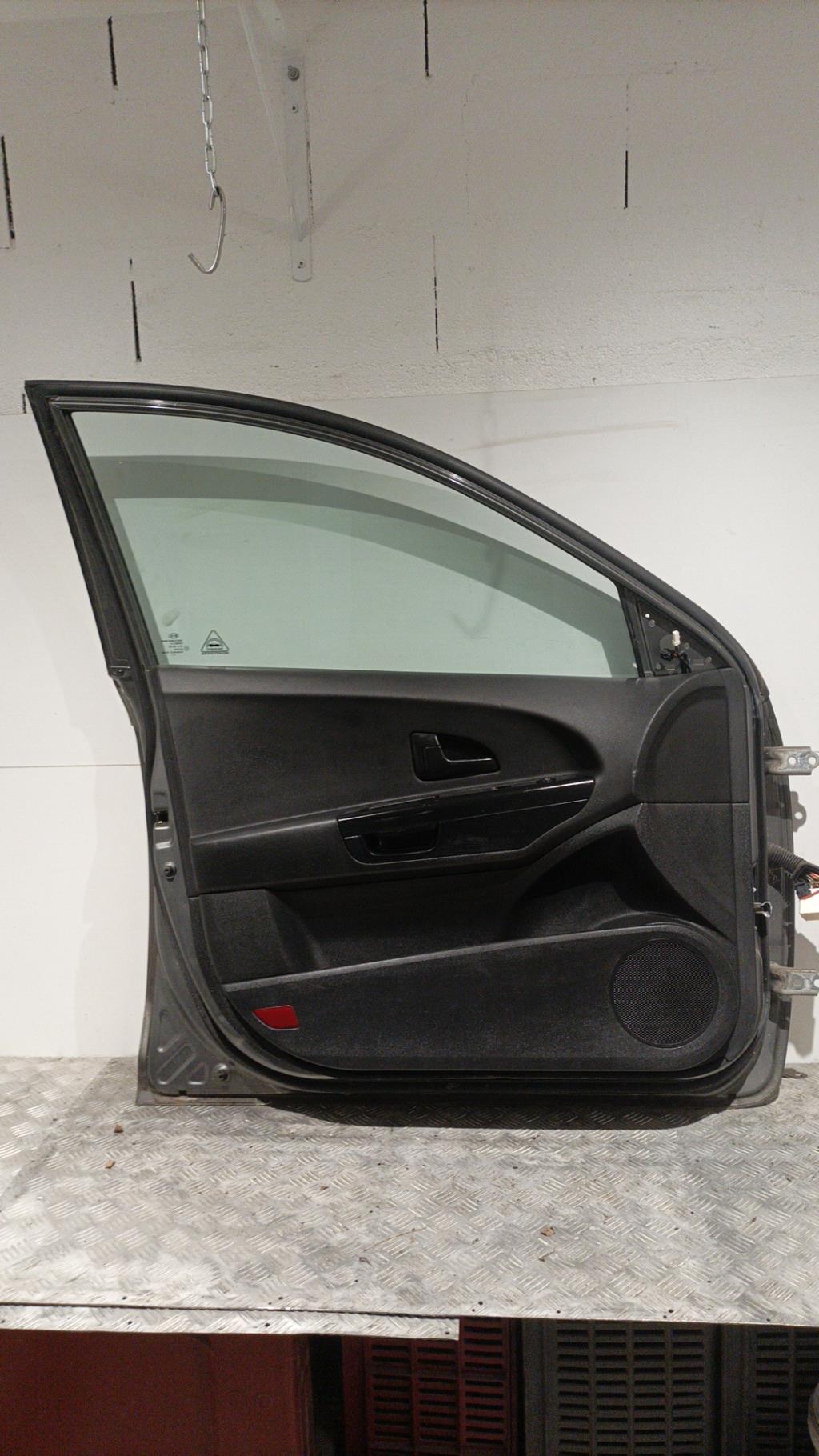 Porte avant gauche KIA CEE-D 1 PHASE 2 BREAK Diesel - 1