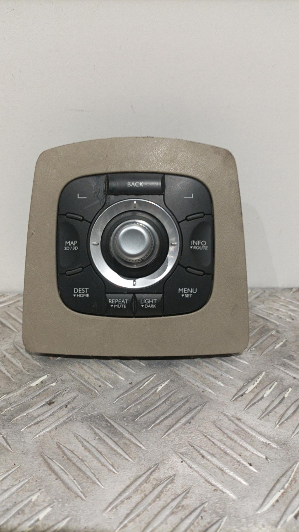 Console central (interieur plastique) RENAULT SCENIC 3  - 1