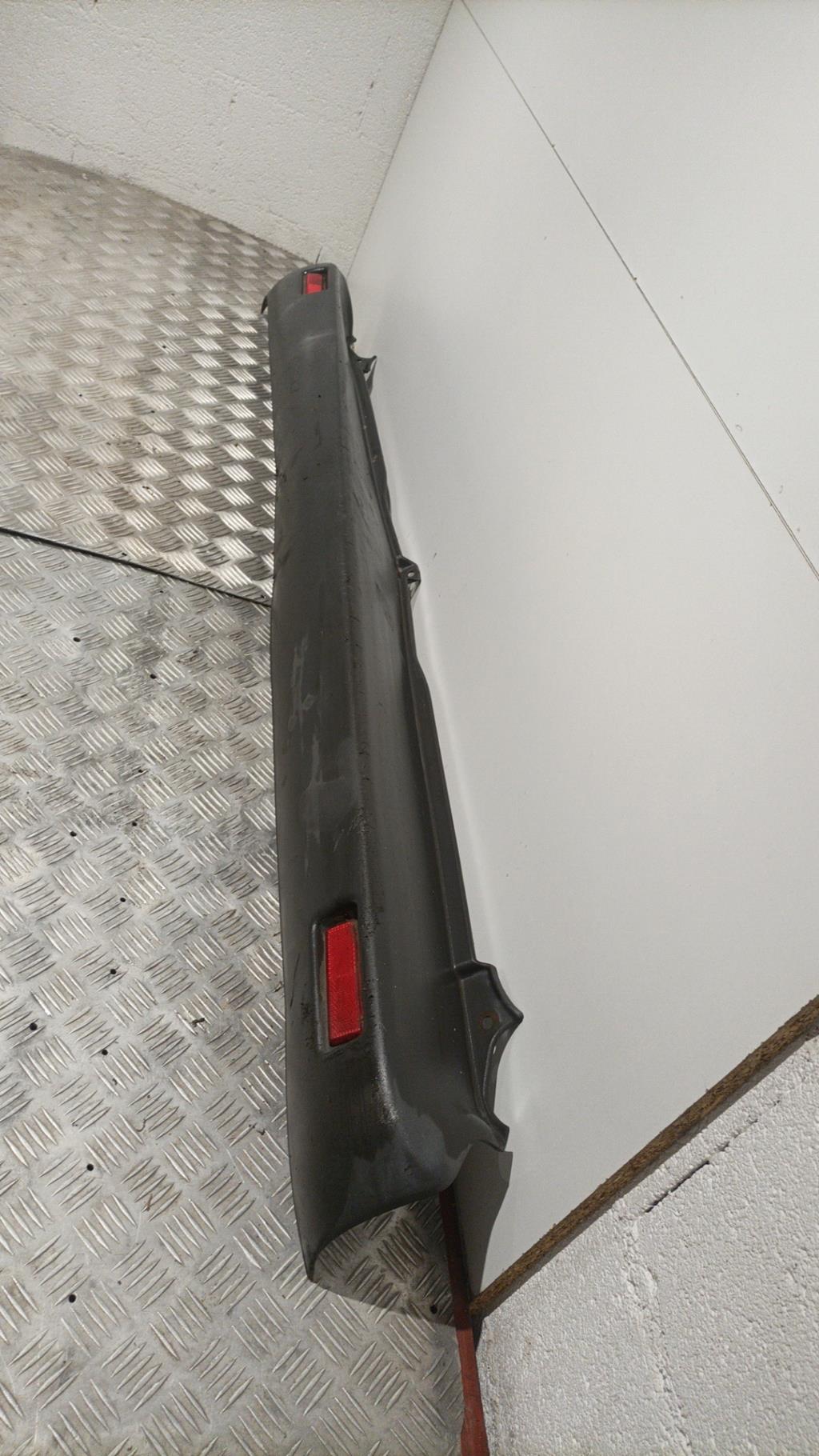 Pare choc arriere RENAULT TRAFIC 2  - 1