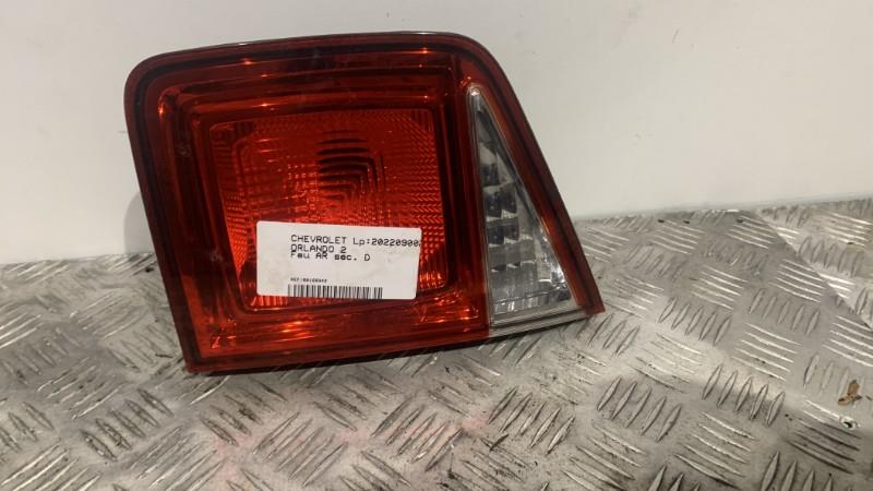 Feu arriere secondaire droit (feux) CHEVROLET ORLANDO  - 1