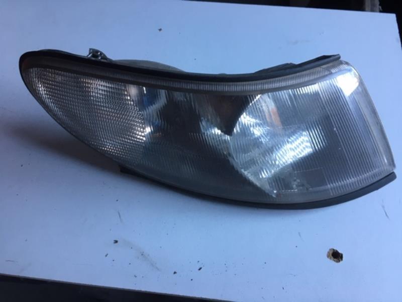 Optique avant secondaire droit (feux)(clignotant) SAAB 9.3 1  - 1
