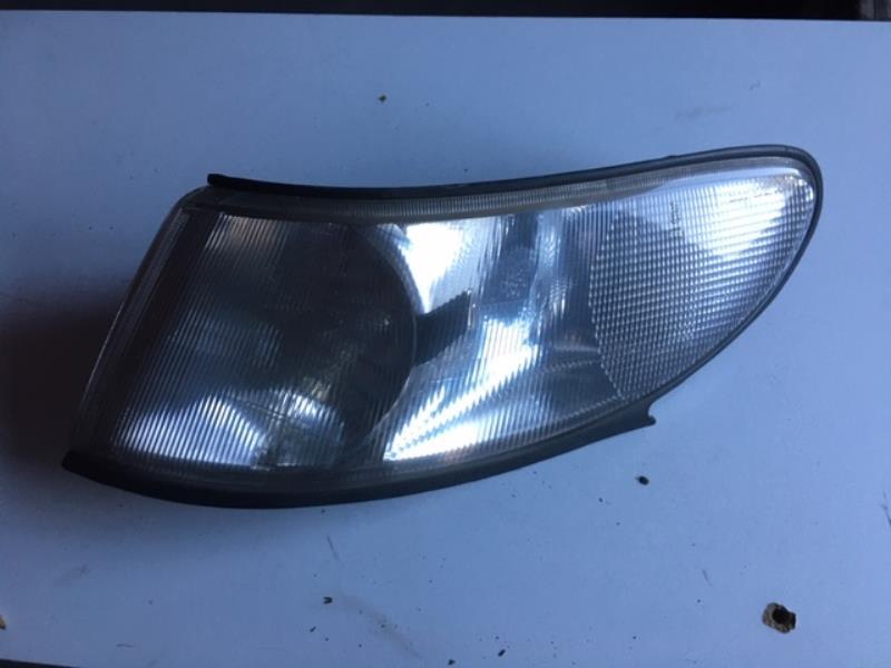 Optique avant secondaire gauche (feux)(clignotant) SAAB 9.3 1  - 1