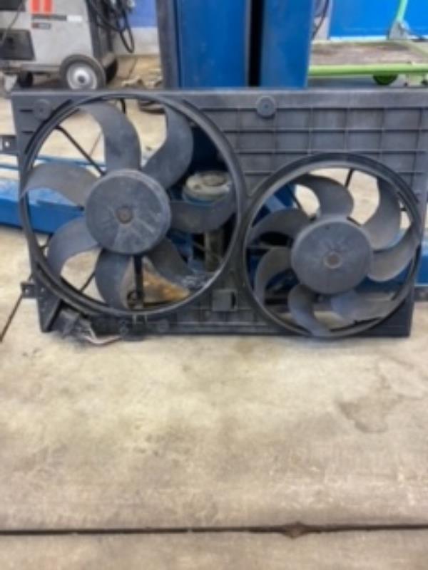 Ventilateur eau VOLKSWAGEN TOURAN Diesel - 1