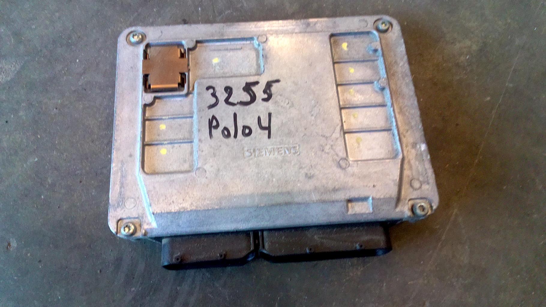 Calculateur VOLKSWAGEN POLO 4 PHASE 1 Essence - 1