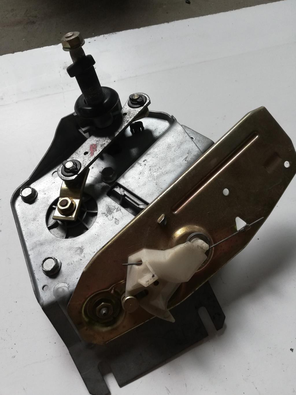 Mecanisme essuie glace arriere CITROEN ax  - 1