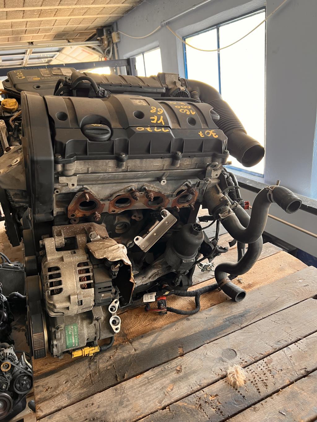 Moteur PEUGEOT 307 Essence - 1