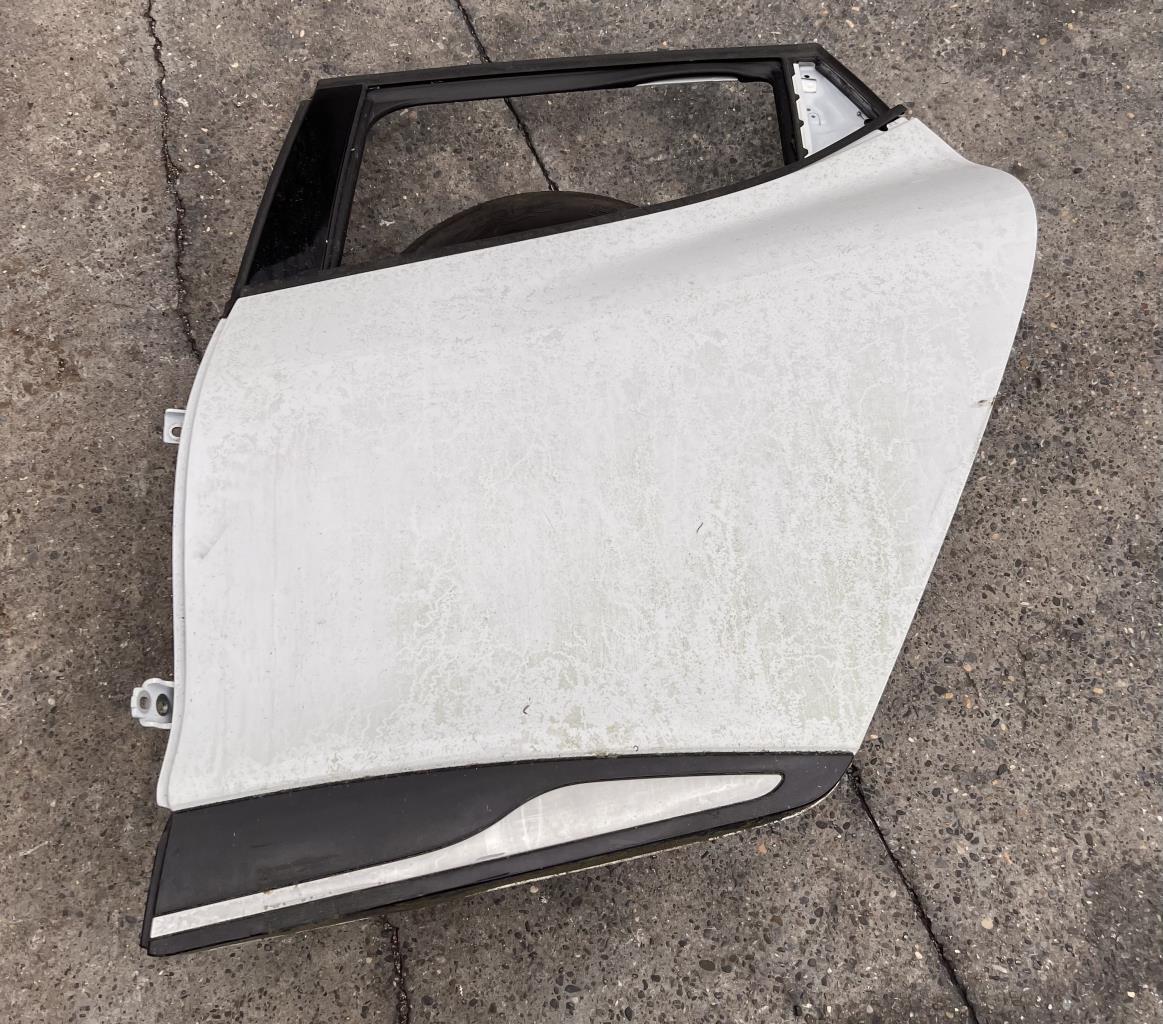 Porte arriere gauche RENAULT CLIO 4 PHASE 2 Essence - 1
