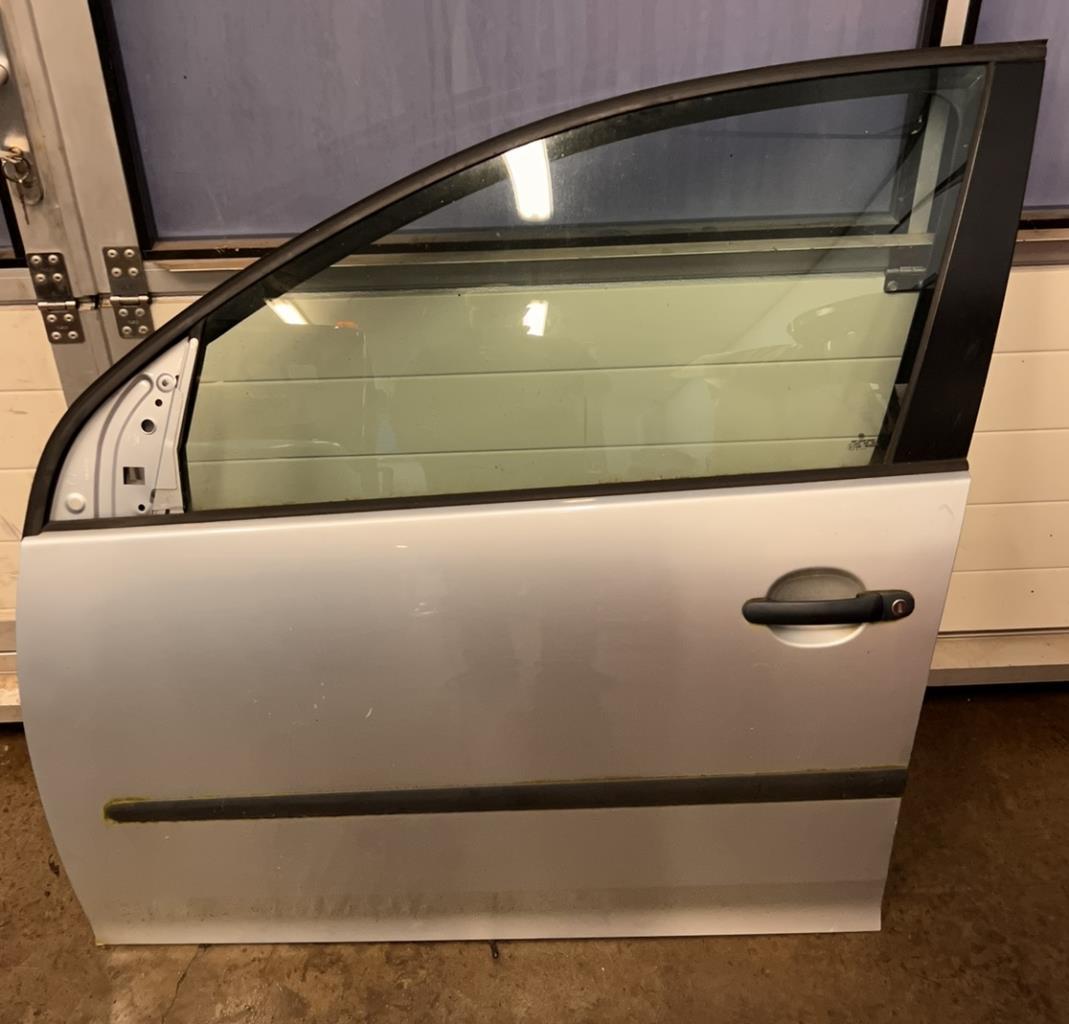 Porte avant gauche VOLKSWAGEN GOLF 5 Diesel - 1
