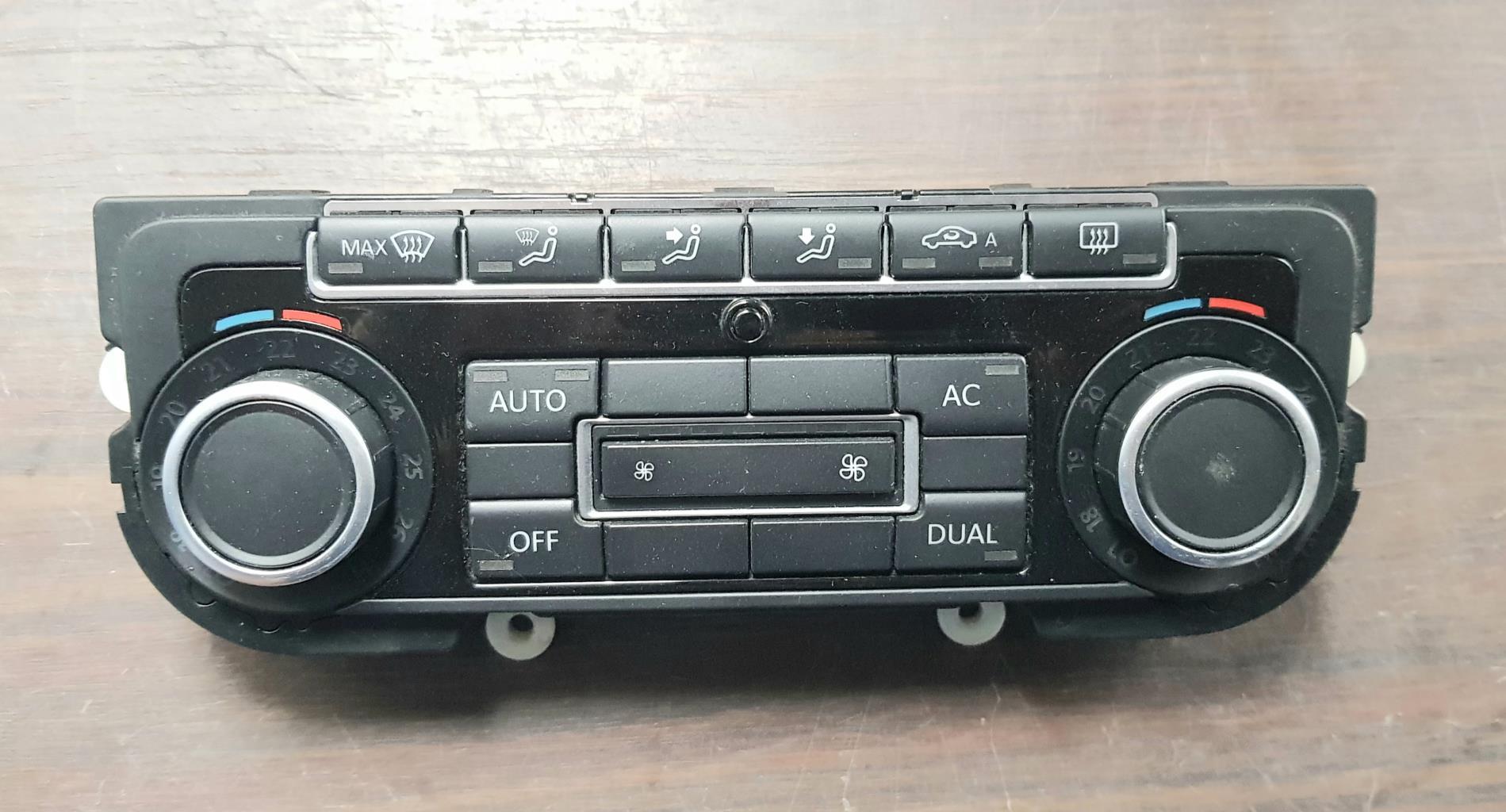 Commande chauffage VOLKSWAGEN GOLF 6 Diesel - 1