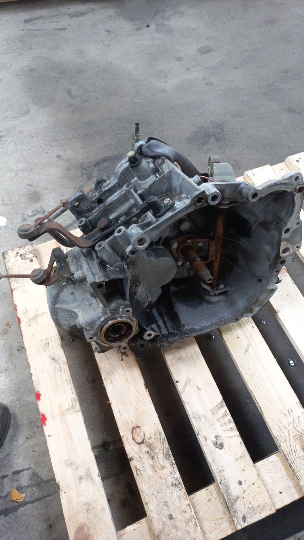 Boite de vitesses PEUGEOT 406 PHASE 2 Essence - 1