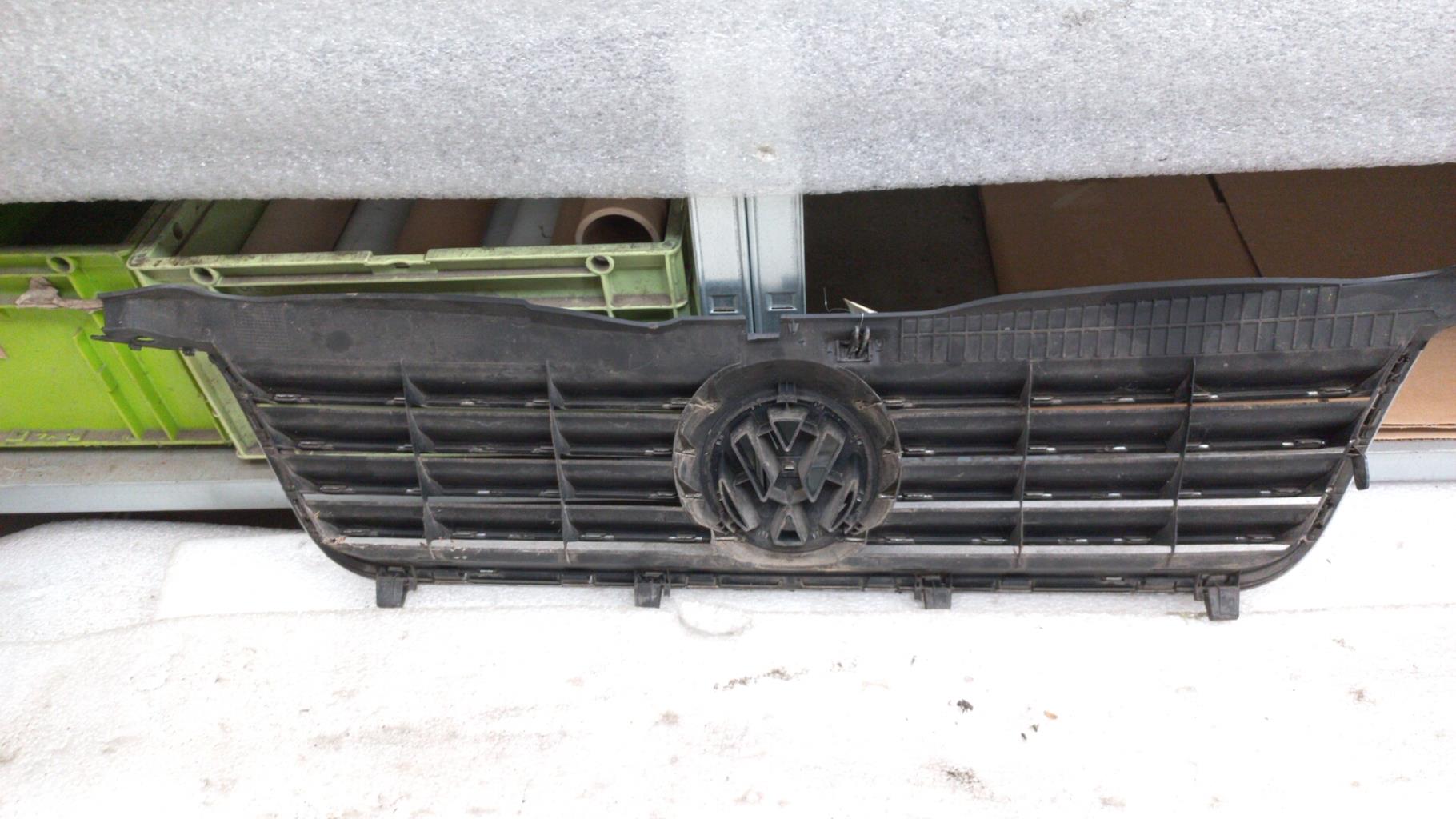 Calandre VOLKSWAGEN PASSAT 4 PHASE 1 Diesel - 1