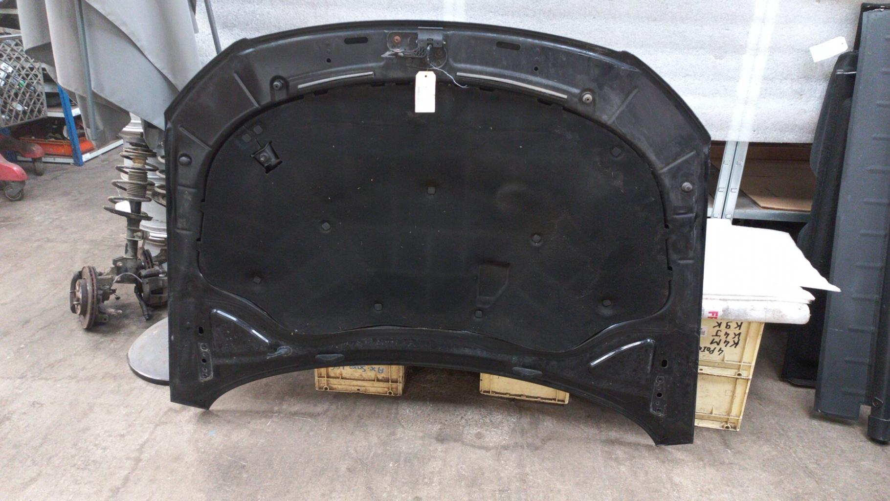 Capot VOLKSWAGEN PASSAT 5 Diesel - 1