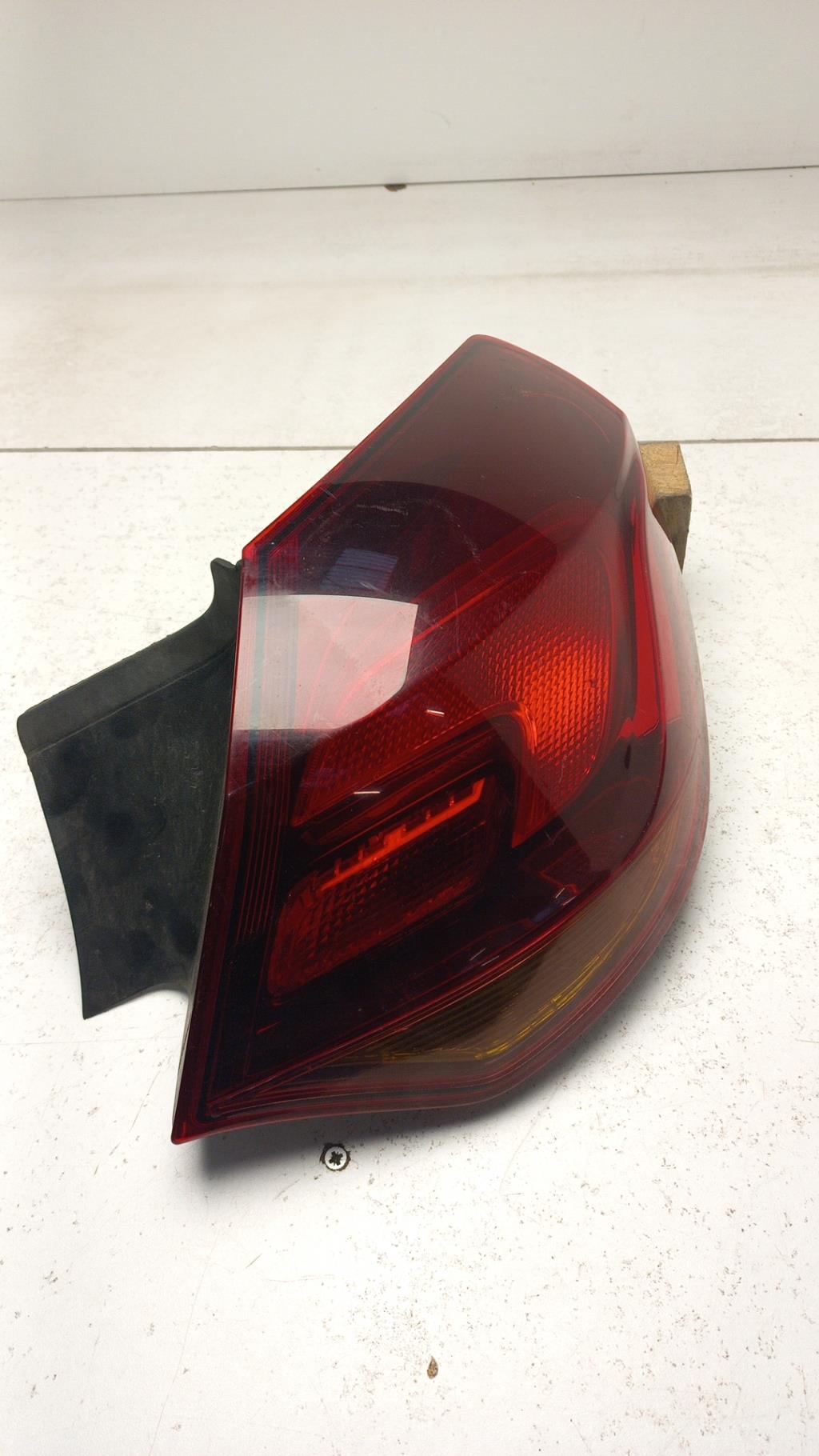 Feu arriere principal droit (feux) OPEL ASTRA J PHASE 1 Diesel - 1