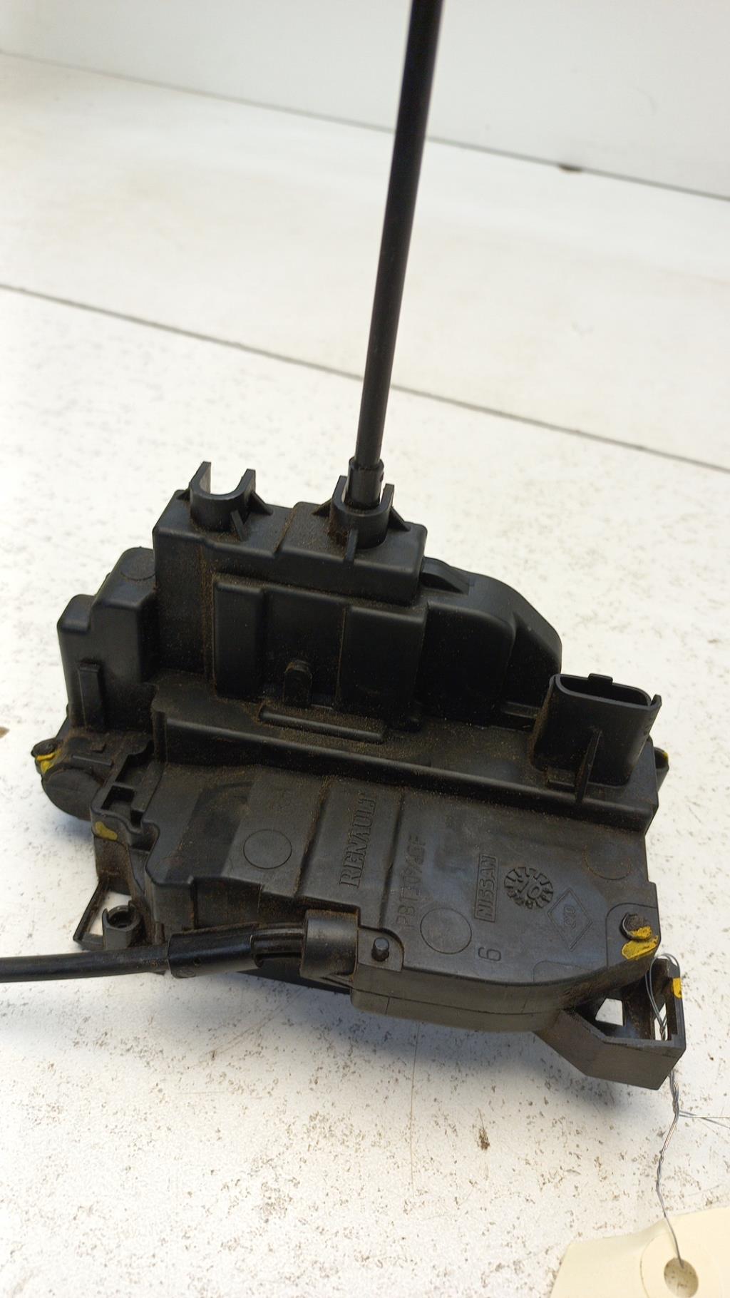 Serrure avant droit RENAULT CLIO 3 PHASE 2 BREAK Diesel - 1