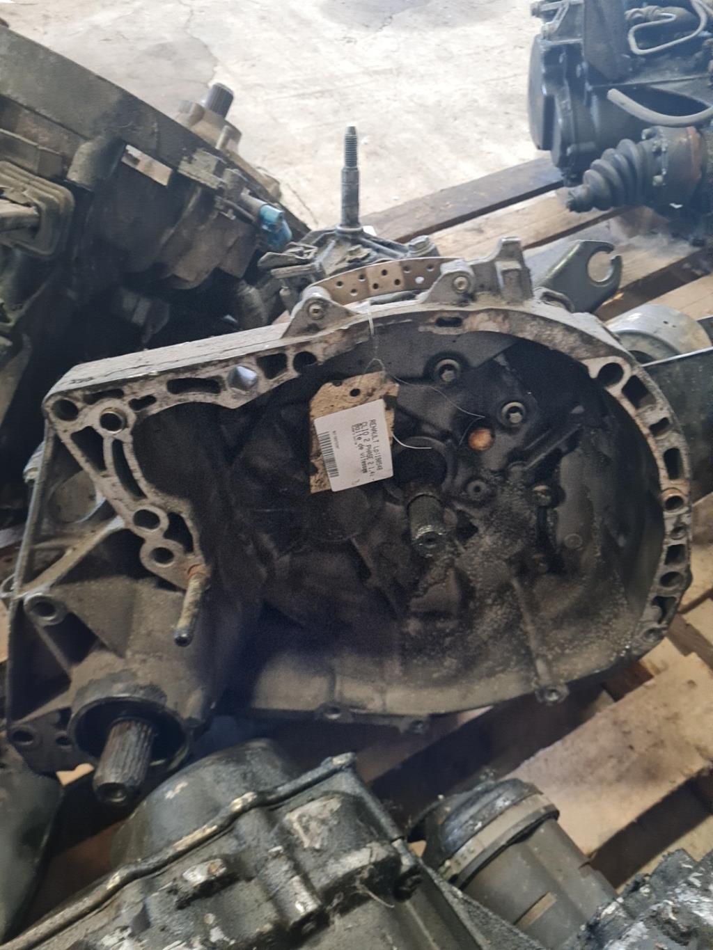 Boite de vitesses RENAULT CLIO 2 PHASE 2 Essence - 1
