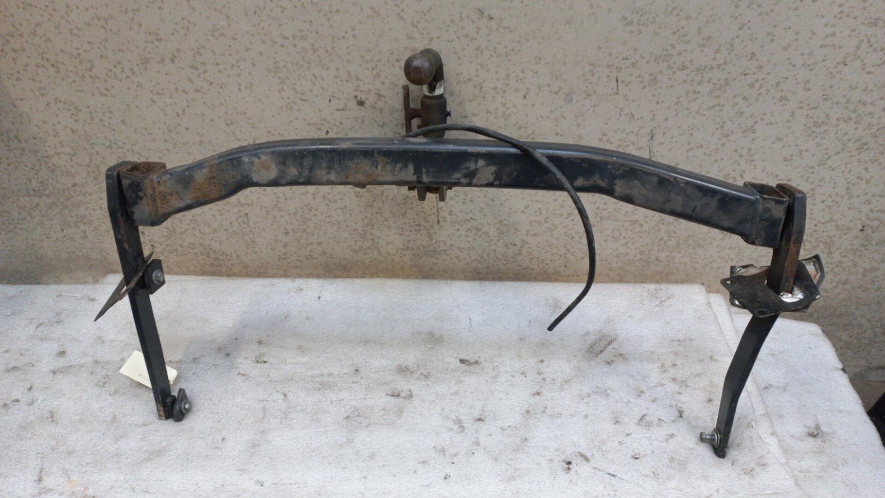 Attelage (boule de remorquage) RENAULT SCENIC 2 PHASE 1 Diesel - 1
