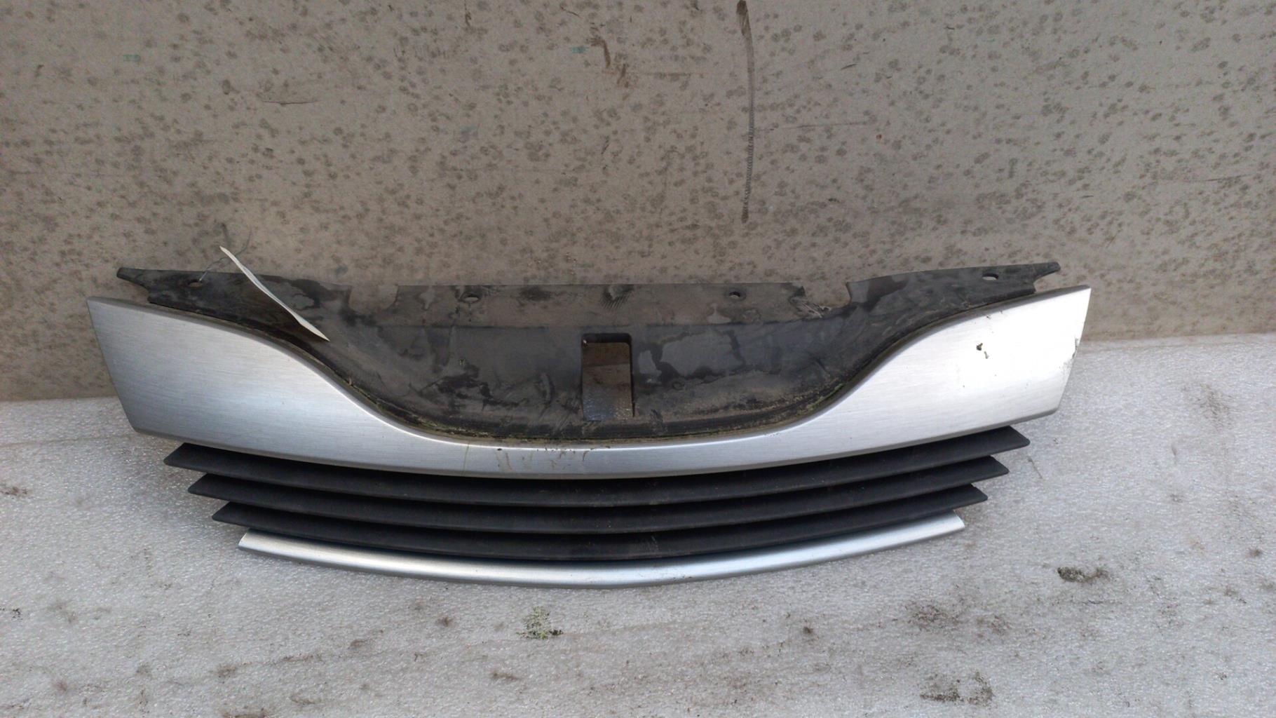 Calandre RENAULT LAGUNA 2 PHASE 1 Diesel - 1