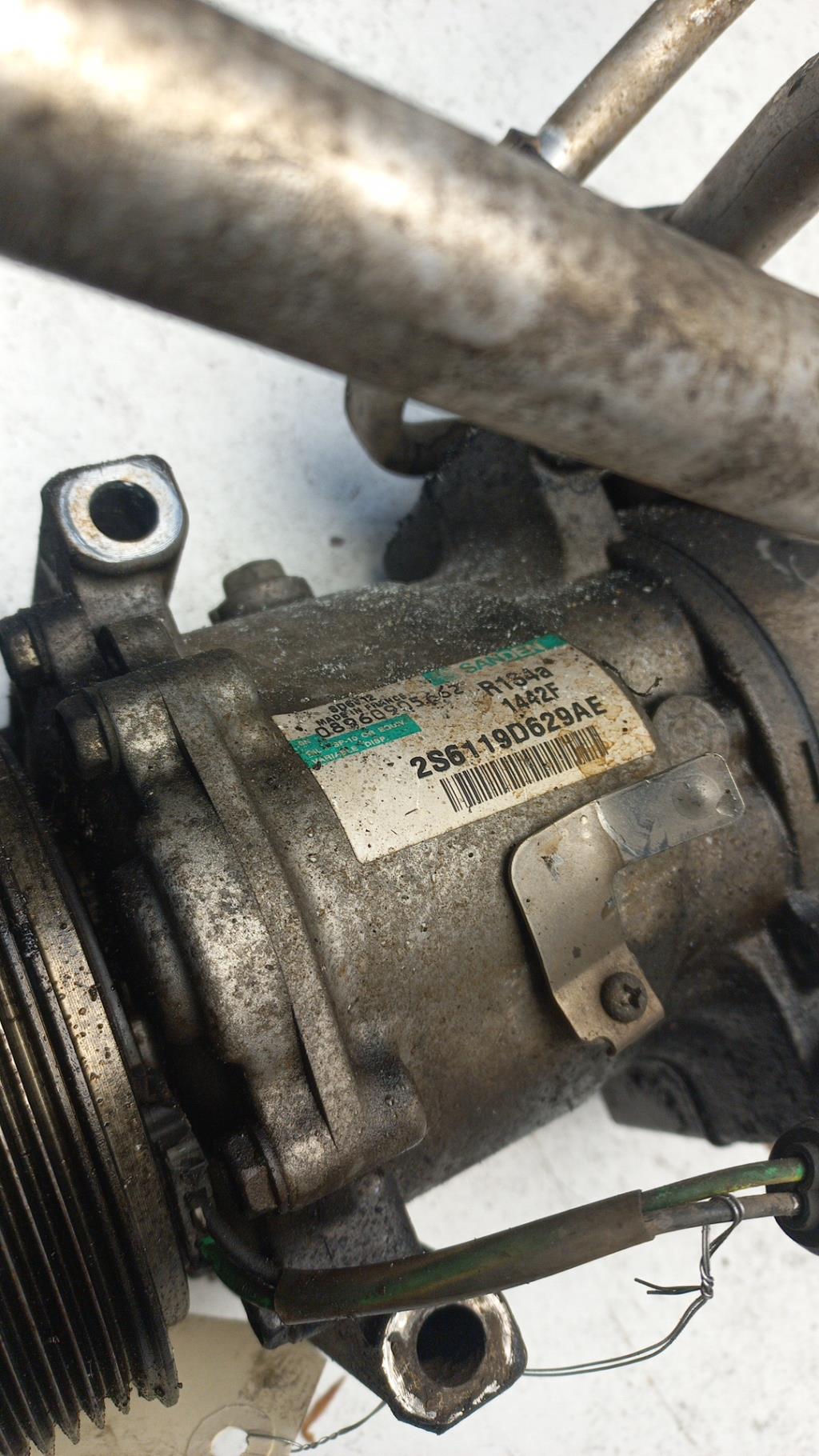 Compresseur clim FORD FIESTA 5 PHASE 2 Diesel - 1