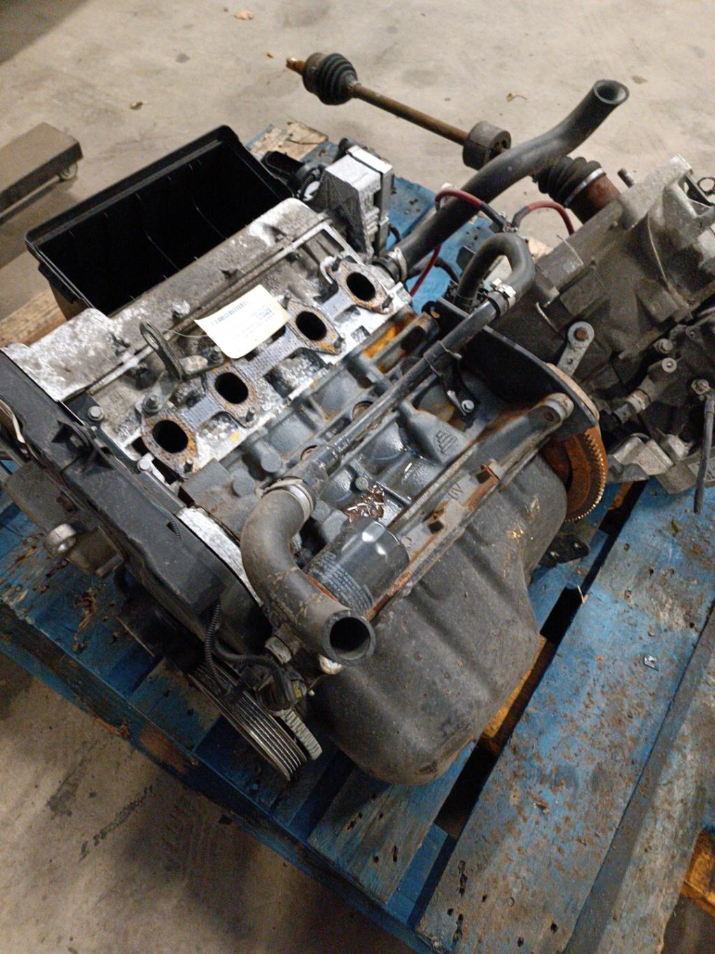 Moteur FIAT PANDA 2 PHASE 1 Essence - 1