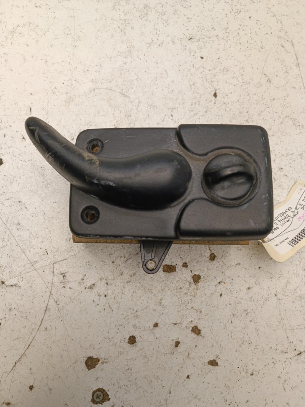Poignee interieur porte de coffre droite RENAULT MASTER 2 PHASE 3 Diesel - 1