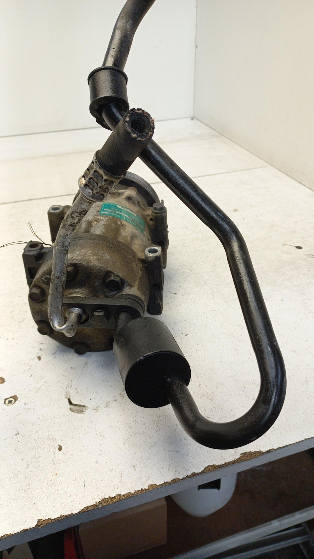 Compresseur clim RENAULT LAGUNA 1 PHASE 2 Essence - 1